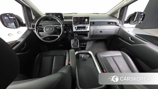 Hyundai Staria id 3892362 из Кореи 17