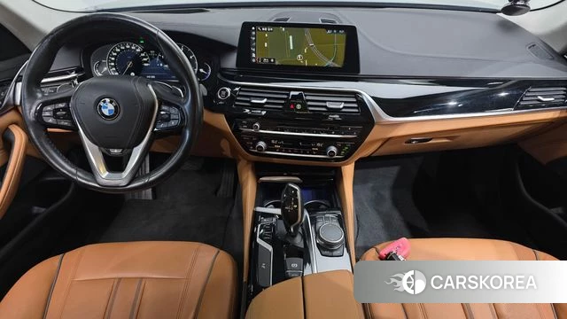 BMW 5 Series (G30) id 3955865 из Кореи 17