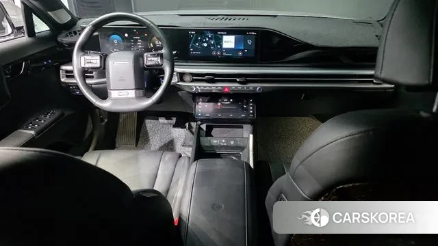 Hyundai Grandeur (GN7) id 3462383 из Кореи 17