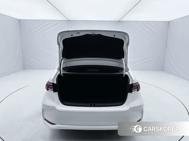Toyota Corolla id 4257237 из Китая 21