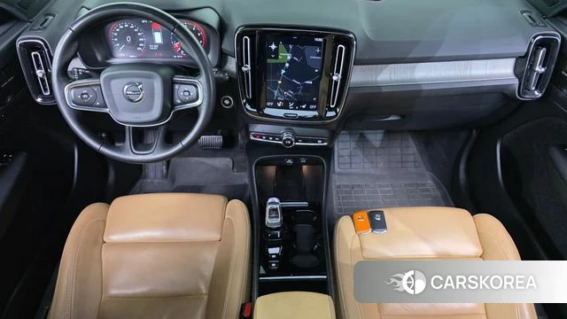 Volvo XC40 id 3833806 из Кореи 17