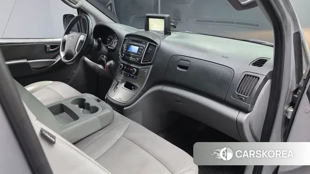 Hyundai The New Grand Starex id 3484926 из Кореи 17