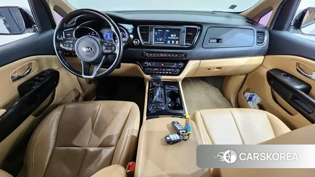 Kia All New Carnival id 3748702 из Кореи 17