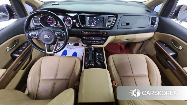Kia All New Carnival id 4543671 из Кореи 17