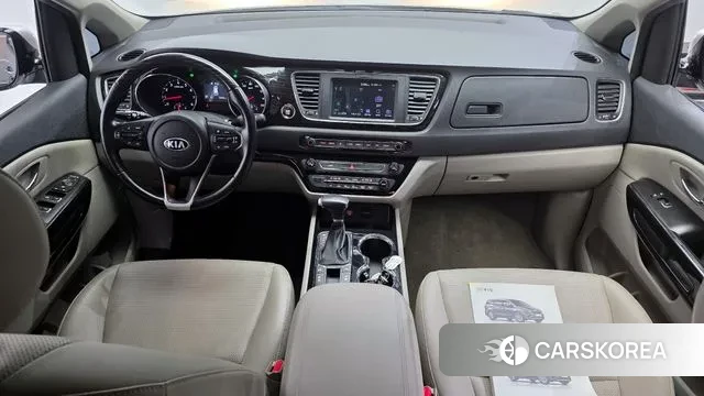 Kia The New Carnival id 3616641 из Кореи 17