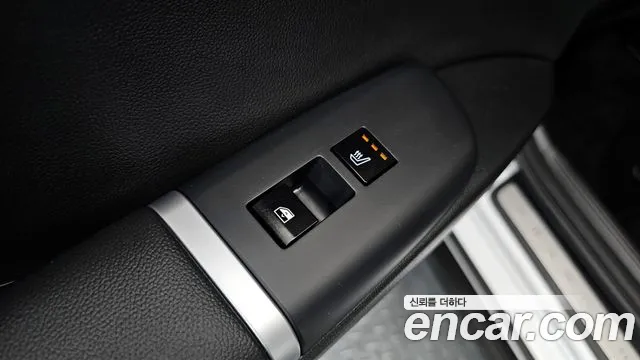 Hyundai Grandeur (GN7) id 2690490 из Кореи 17