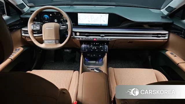 Hyundai Grandeur (GN7) id 2889331 из Кореи 17