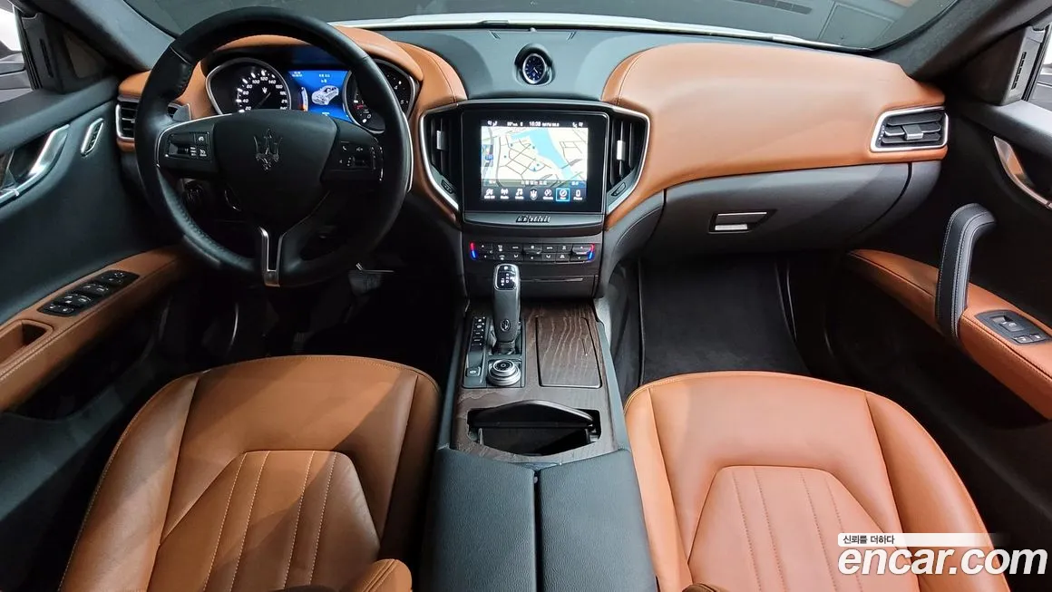 Maserati Ghibli id 1434629 из Кореи 17