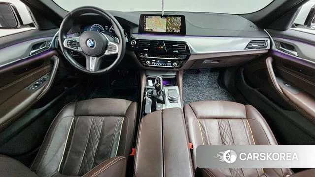 BMW 5 Series (G30) id 4371633 из Кореи 17