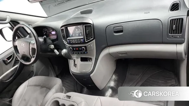 Hyundai The New Grand Starex id 3468774 из Кореи 17