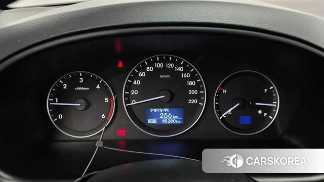 Hyundai The New Grand Starex id 4894732 из Кореи 28