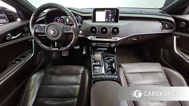 Kia Stinger id 3647305 из Кореи 17