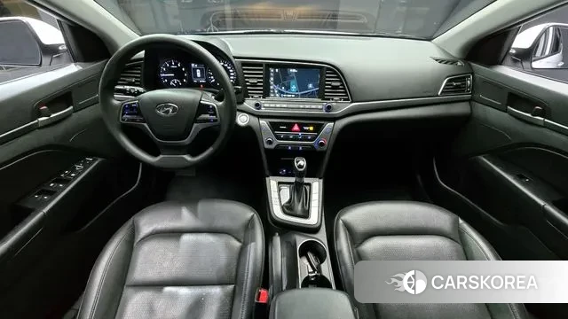 Hyundai Avante AD id 3510096 из Кореи 17