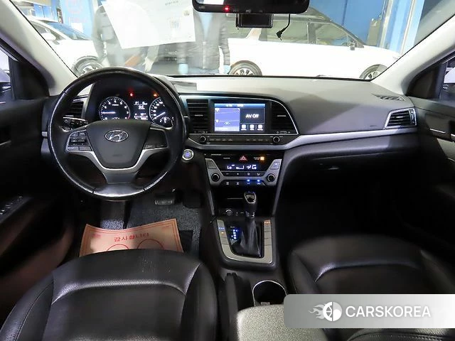 Hyundai Avante AD id 3982228 из Кореи 17