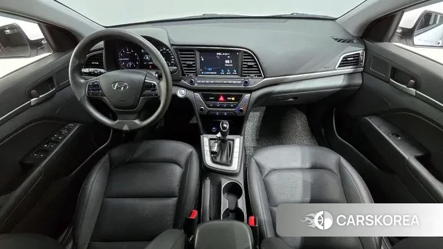 Hyundai Avante AD id 3055670 из Кореи 17