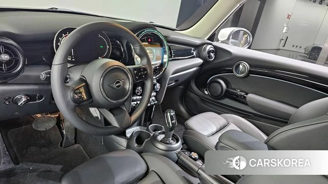 Mini Cooper id 3806321 из Кореи 17