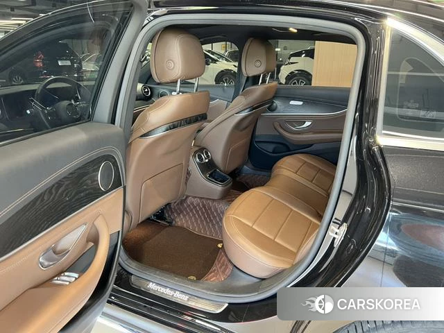Mercedes-Benz E-class PHEV id 4333532 из Китая 13