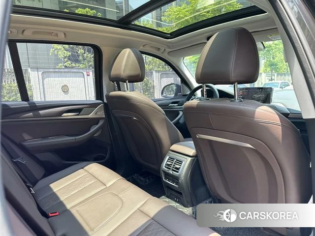 BMW X3 id 4275457 из Китая 24