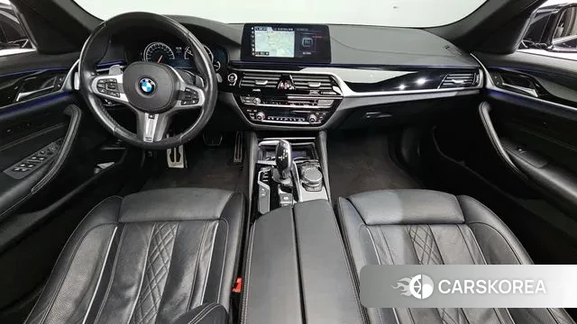 BMW 5 Series (G30) id 3418176 из Кореи 17