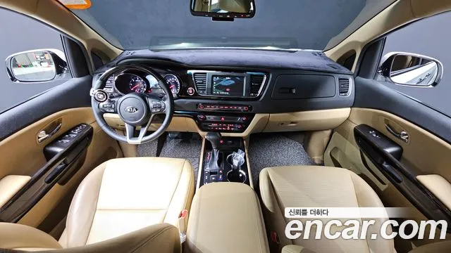 Kia The New Carnival id 2494564 из Кореи 17