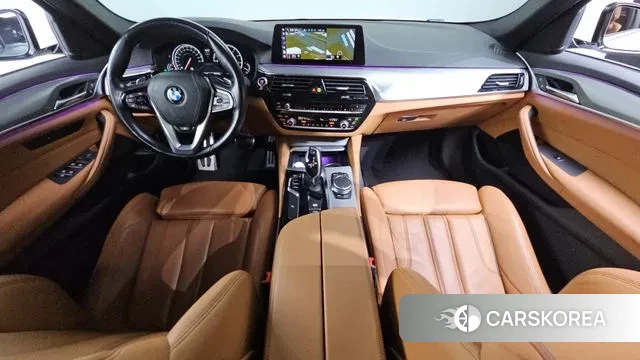 BMW 5 Series (G30) id 3617363 из Кореи 17