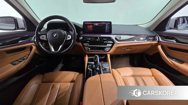 BMW 5 Series (G30) id 4507530 из Кореи 31