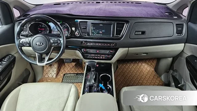 Kia The New Carnival id 3459995 из Кореи 17