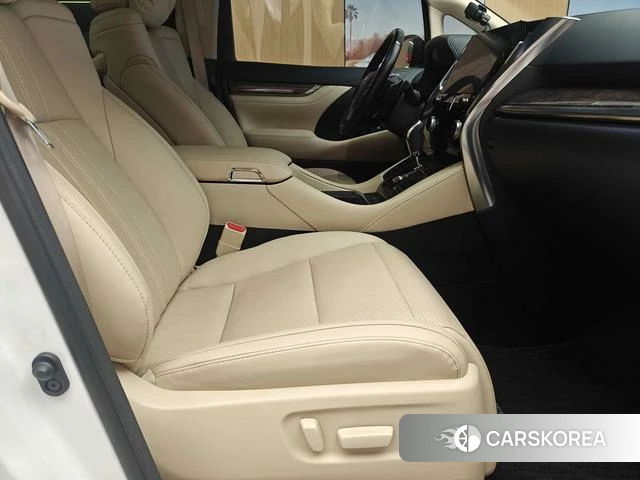 Toyota Elfa id 4274599 из Китая 18