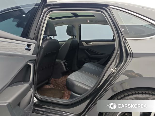 Volkswagen Sagitar id 4301258 из Китая 17