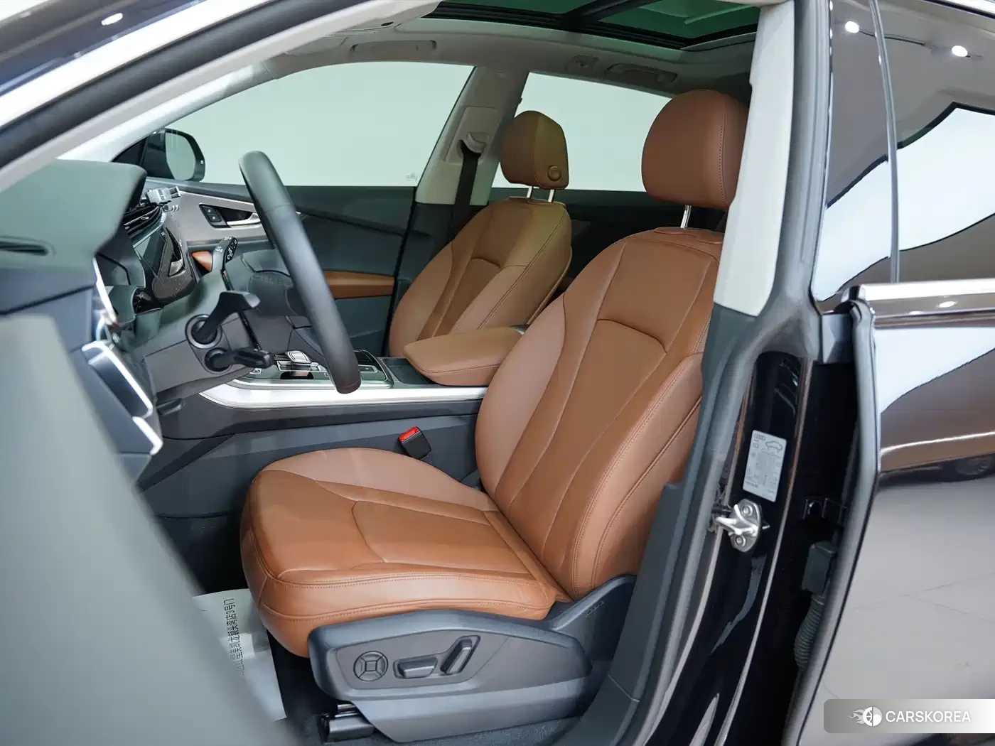 Audi Q8 id 4649383 из Китая 16