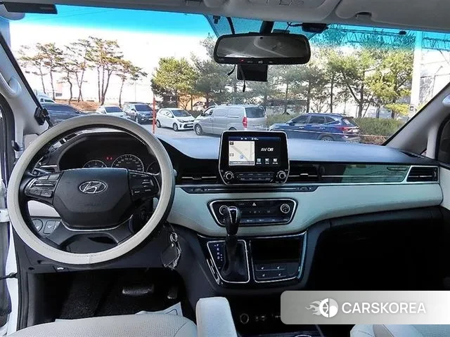 Hyundai The New Grand Starex id 3748154 из Кореи 17
