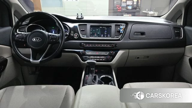 Kia The New Carnival id 4269108 из Кореи 29
