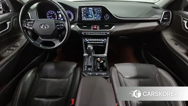 Hyundai Grandeur IG id 3368647 из Кореи 17