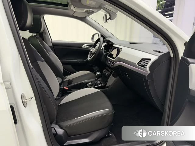 Volkswagen Exploring the shadow id 4298035 из Китая 16
