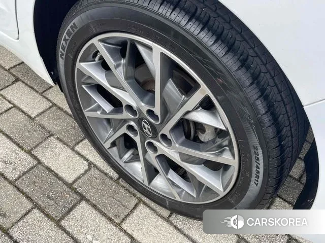 Hyundai The New Avante AD id 3499784 из Кореи 17