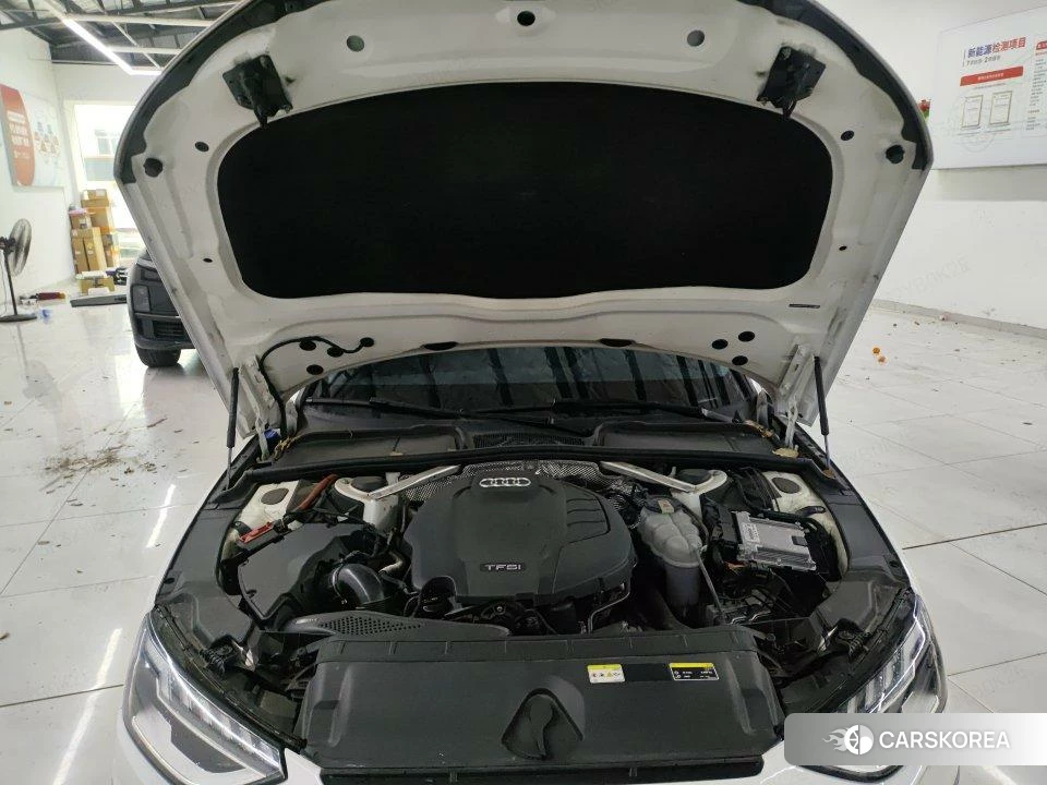Audi A4L id 4498714 из Китая 7