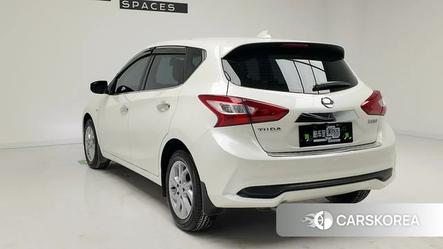Nissan TIIDA id 4210230 из Китая 14