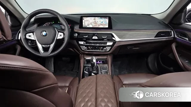 BMW 5 Series (G30) id 3095211 из Кореи 17