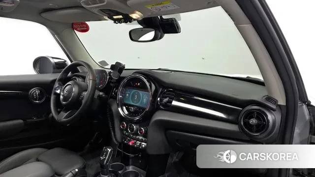 Mini Cooper id 3741098 из Кореи 17