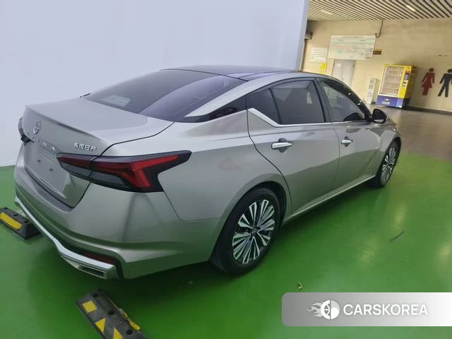 Nissan Teana id 4314827 из Китая 7