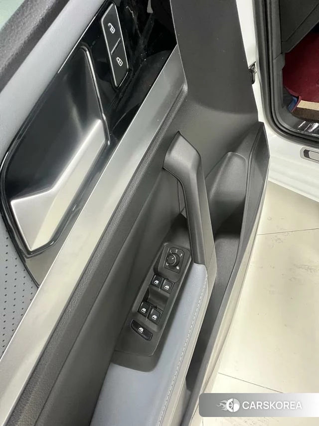Volkswagen Lavida id 4207615 из Китая 18