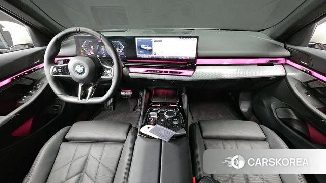 BMW 5 Series (G60) id 4381199 из Кореи 28