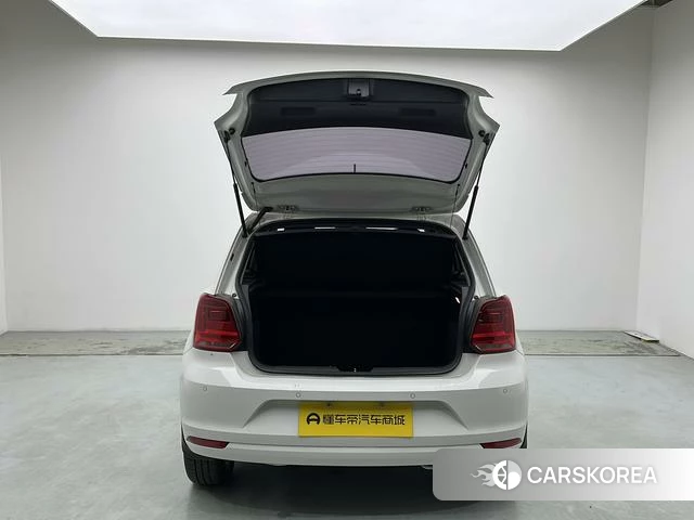Volkswagen Polo id 4212319 из Китая 17