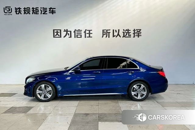 Mercedes-Benz Class C id 4301001 из Китая 13
