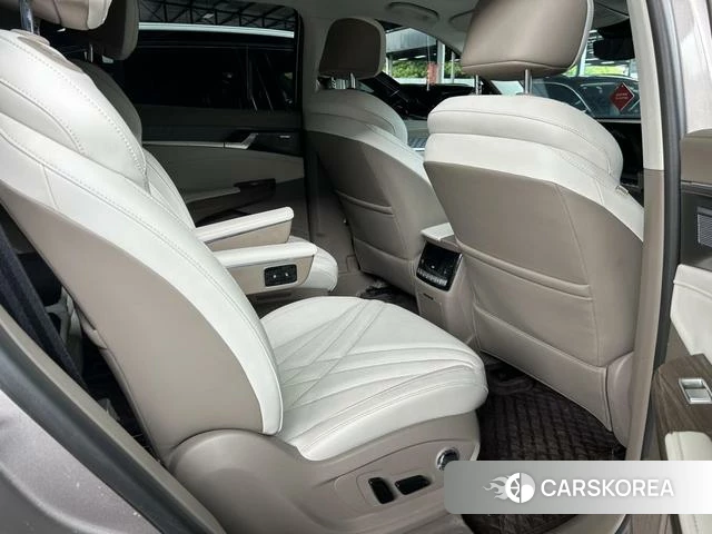 Roewe RX9 id 4219912 из Китая 7