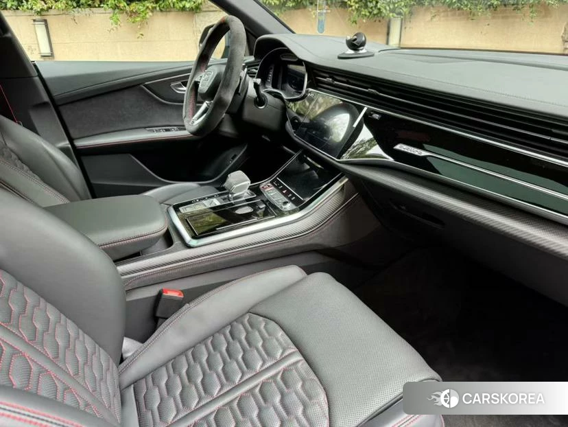 Audi RS Q8 id 4498498 из Китая 11