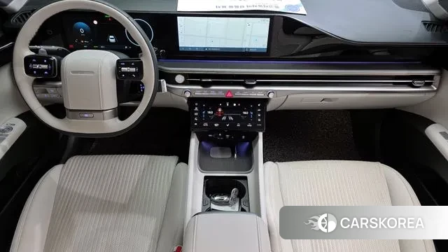 Hyundai Grandeur Hybrid (GN7) id 3022018 из Кореи 17