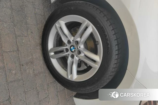 BMW 1 series id 4208869 из Китая 14