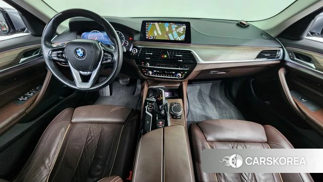 BMW 5 Series (G30) id 4430202 из Кореи 17