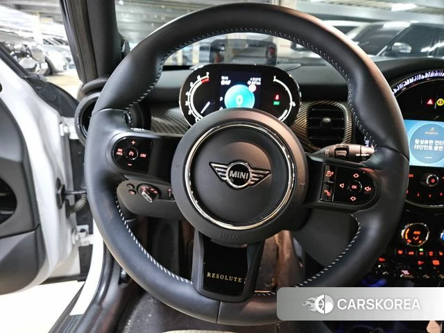 Mini Cooper S id 4915708 из Кореи 8